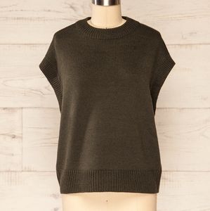 Only Brand Size Large Olive / Forest Green Knit Sleeveless Vest